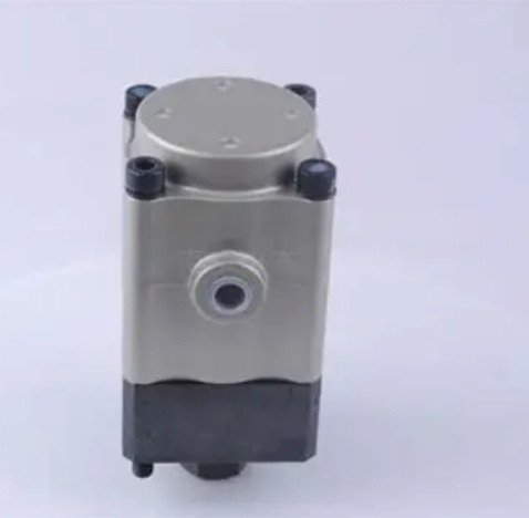 日本SR气动泵SR06309D-A2油压泵合肥栗山胡181*0560-8873